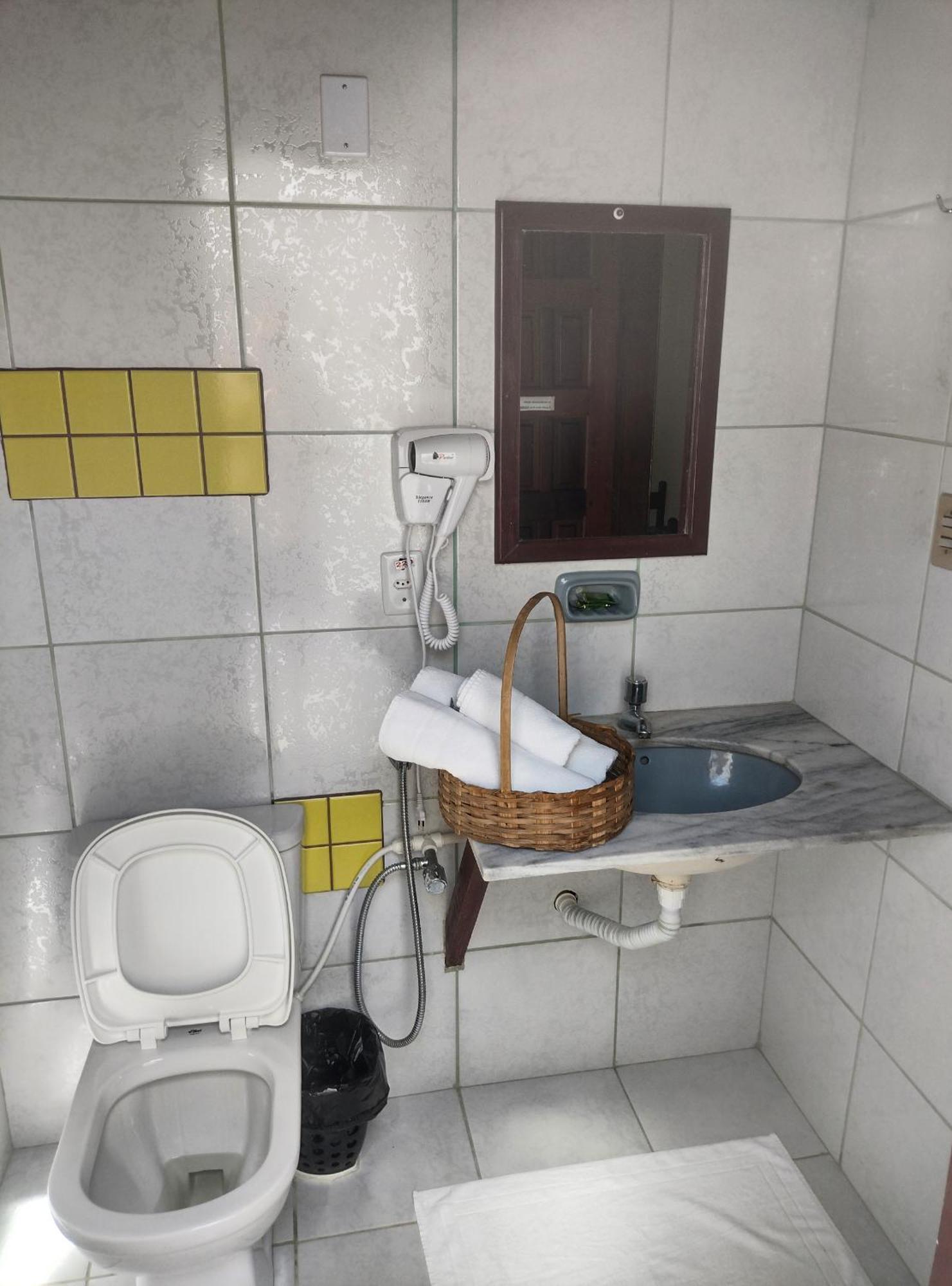 Pousada Verdes Mares Alcobaça Esterno foto